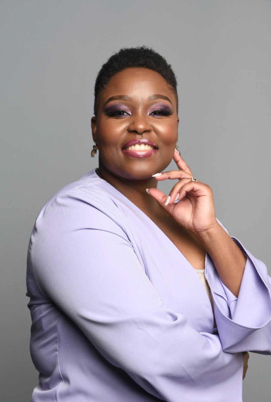 Portrait d'Ingrid Dejean, souriante